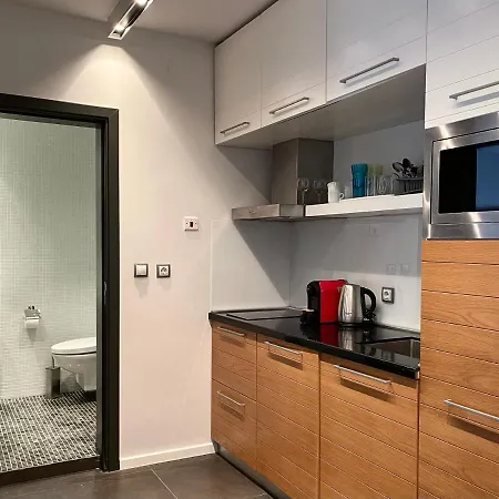 Lilies Apartment